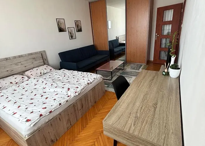 Apartment Simplestay With Parking